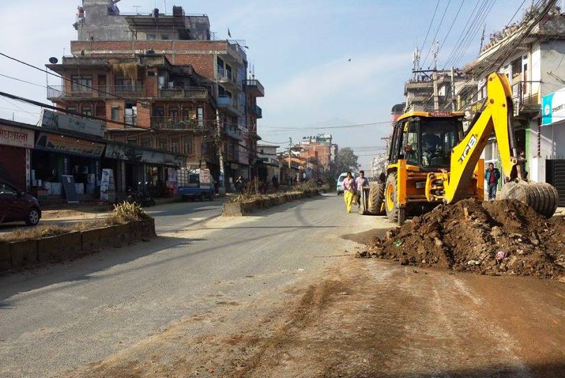 मोदी आउँदा जस्तै सीको भ्रमणअघि सडक चम्काउने तयारी