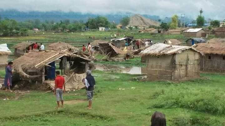 सुकुम्बासी बस्तीमा माओबादी नेताको 'गुण्डाराज'