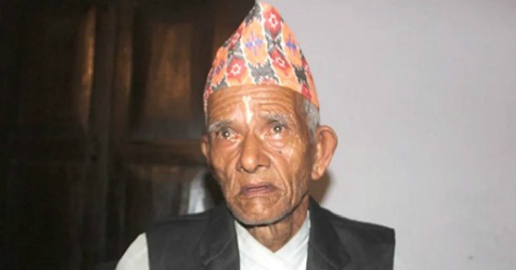 मुख्यमन्त्रीसंग बृद्धको अपिल : न्याय नदिने भए मलाई झुन्डाउनु