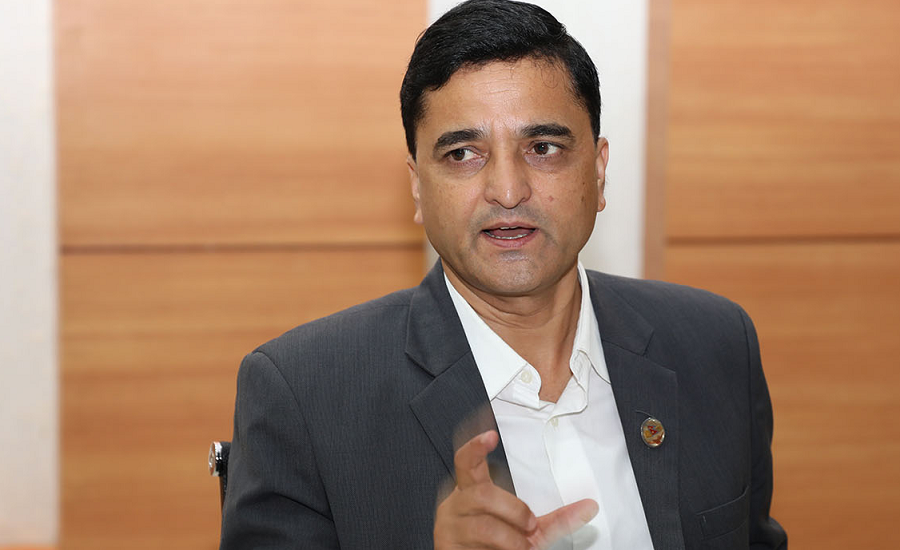 पर्यटनमन्त्रीले रोके एजेन्टको कमिसन