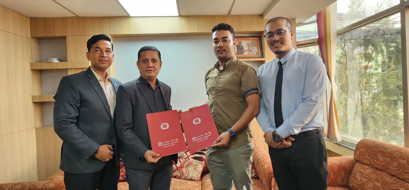 एभरेष्ट बैंक र निरभाना फिजियोथेरापी एण्ड वेलनेस सेन्टर सम्झौता