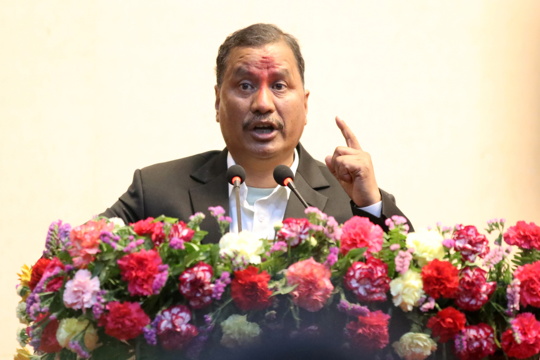लघुवित्त र मिटरब्याजीलाई विप्लवको चेतावनी : हाम्रो जिल्लामा नछिर्नु, कारबाही हुन्छ
