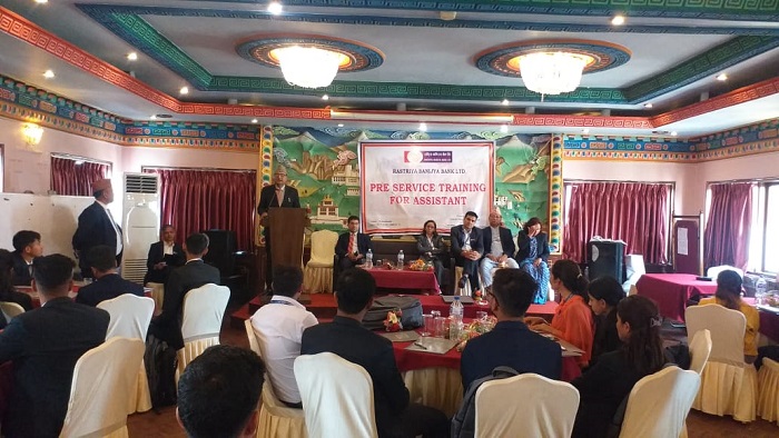 राष्ट्रिय वाणिज्य बैंकद्धारा ७४ नवनियुक्त कर्मचारीहरुलाई पूर्व सेवाकालिन तालिम प्रदान