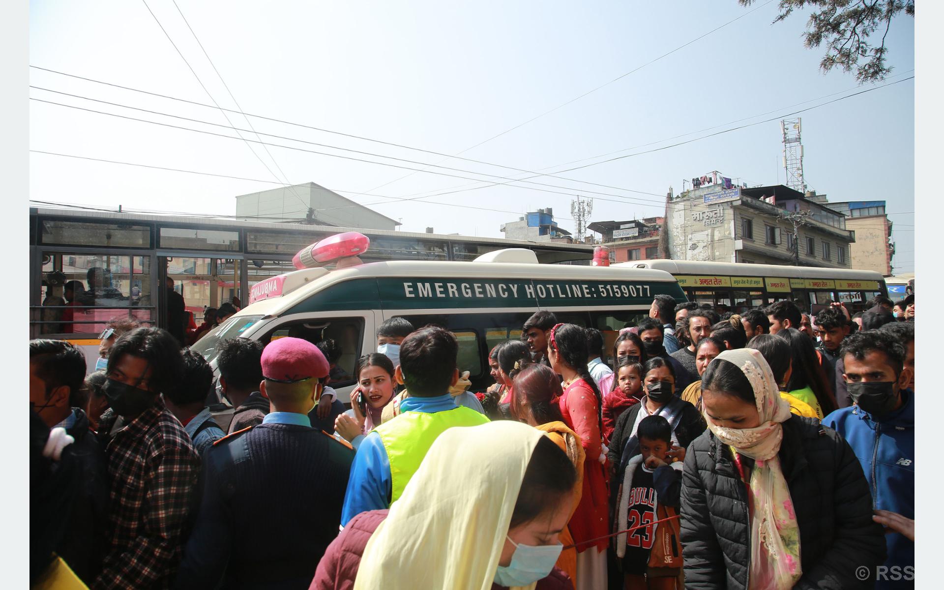 पशुपतिमा बढेको भीडका कारण सवारीको रुट र पार्किङस्थल परिवर्तन