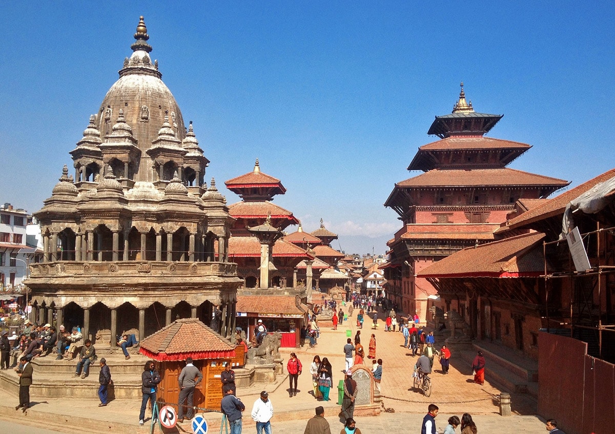 पाटन दरबार क्षेत्रमा मानिसको चहलपहल बढ्यो