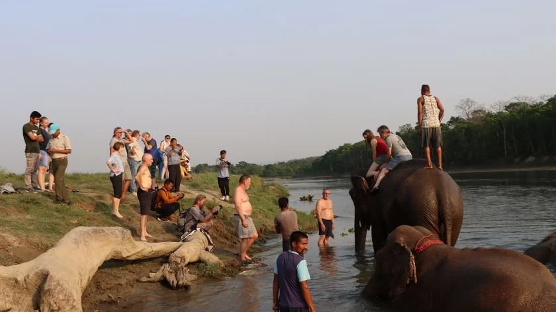 पर्यटक लोभ्याउने पटिहानी, स्वदेशी र विदेशी पाहुनाको गन्तव्यस्थल बन्दै