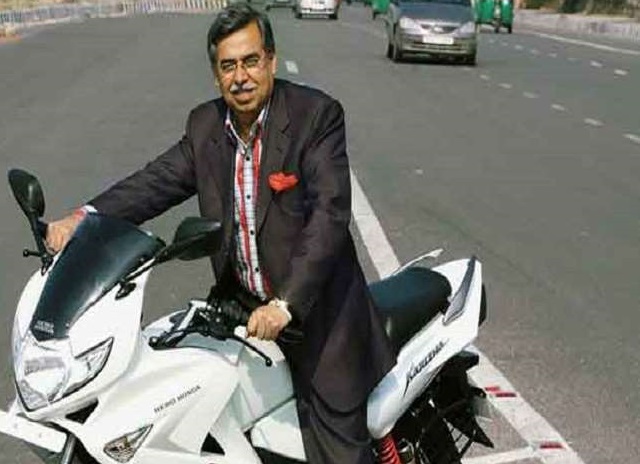 हिरो मोटोकर्पका अध्यक्षको घर र कार्यालयमा आयाकरको छापा