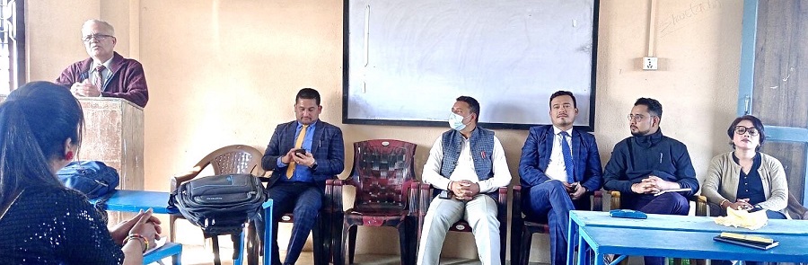 चन्द्रगढी र पोखरामा ‘युवासँग महालक्ष्मी लाईफ’ कार्यक्रम सम्पन्न