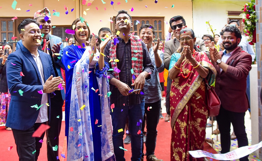 पूर्णले जिते काठमाडौंमा साढे दुइ तले घर, इसेवा मनि ट्रान्सफरले गर्यो हस्तान्तरण