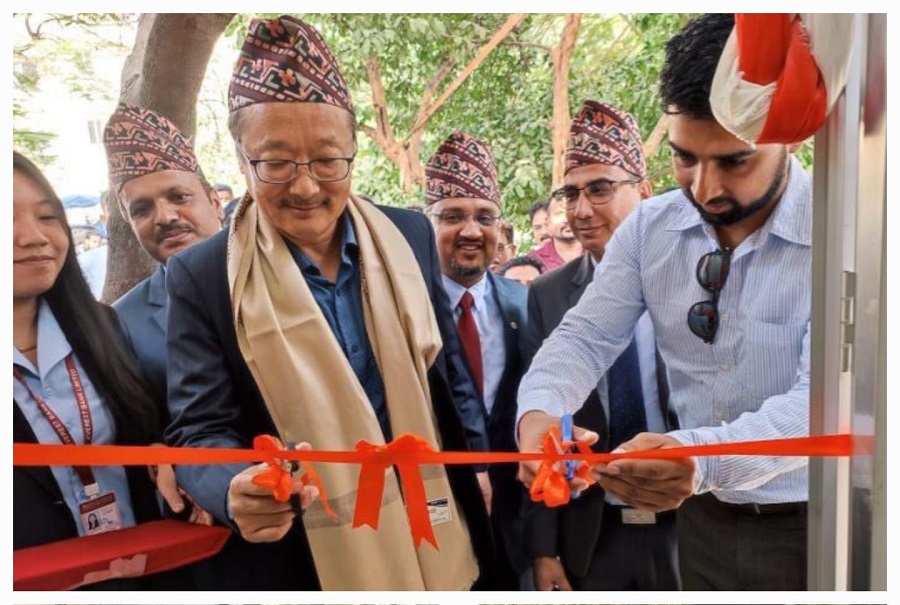 एभरेष्ट बैंकको एटिएम भैरहवाको जगदम्बा स्पिनिङ मिल्समा