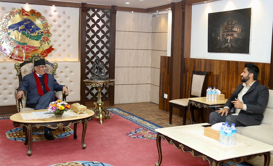 नेपाली नागरिक बनेपछि रविले भेटे प्रचण्ड, फेरि गृहमन्त्री बन्दैछन् ?