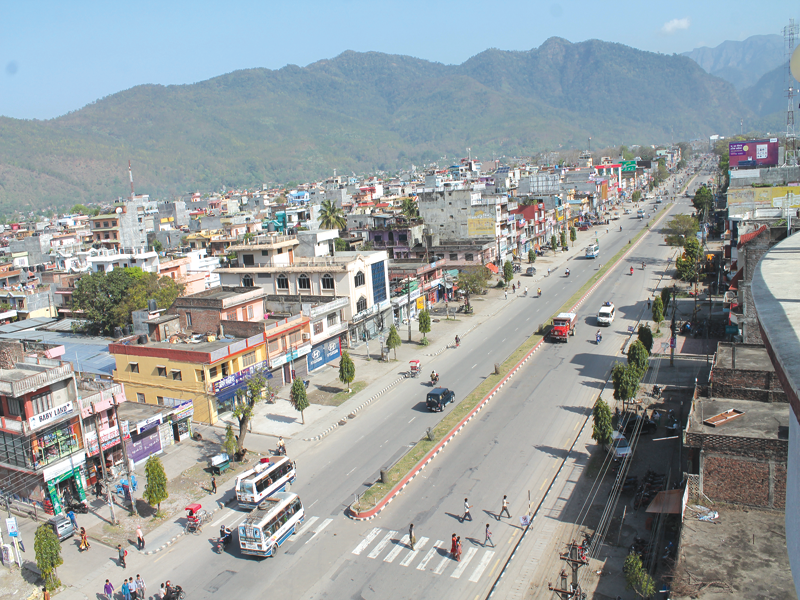 सर्वोच्चका कारण ५० अर्ब लगानीका उद्योगमा संकट