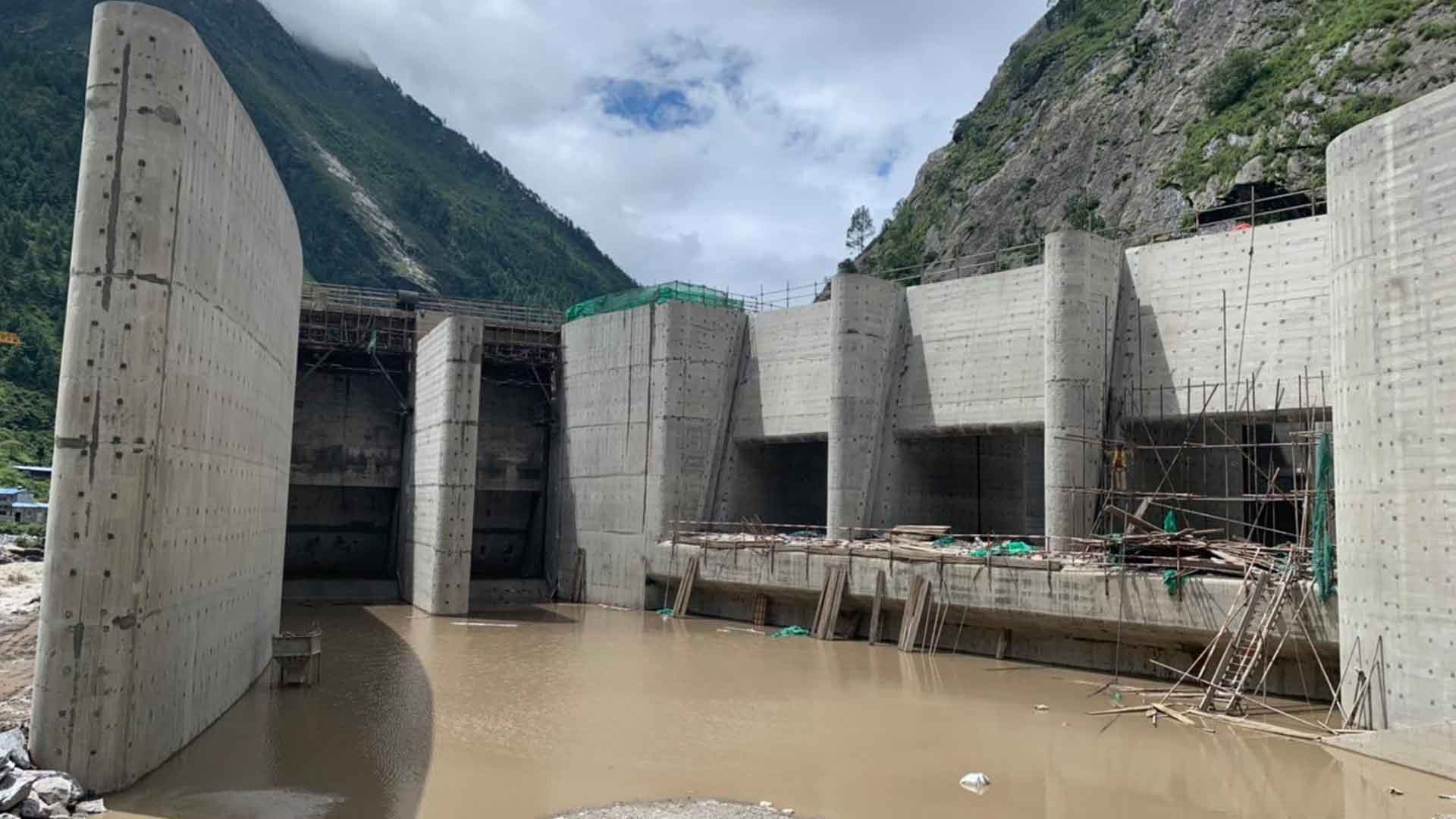 तमान गाउँमा जलायशयुक्त हाइड्रोपावरको योजना