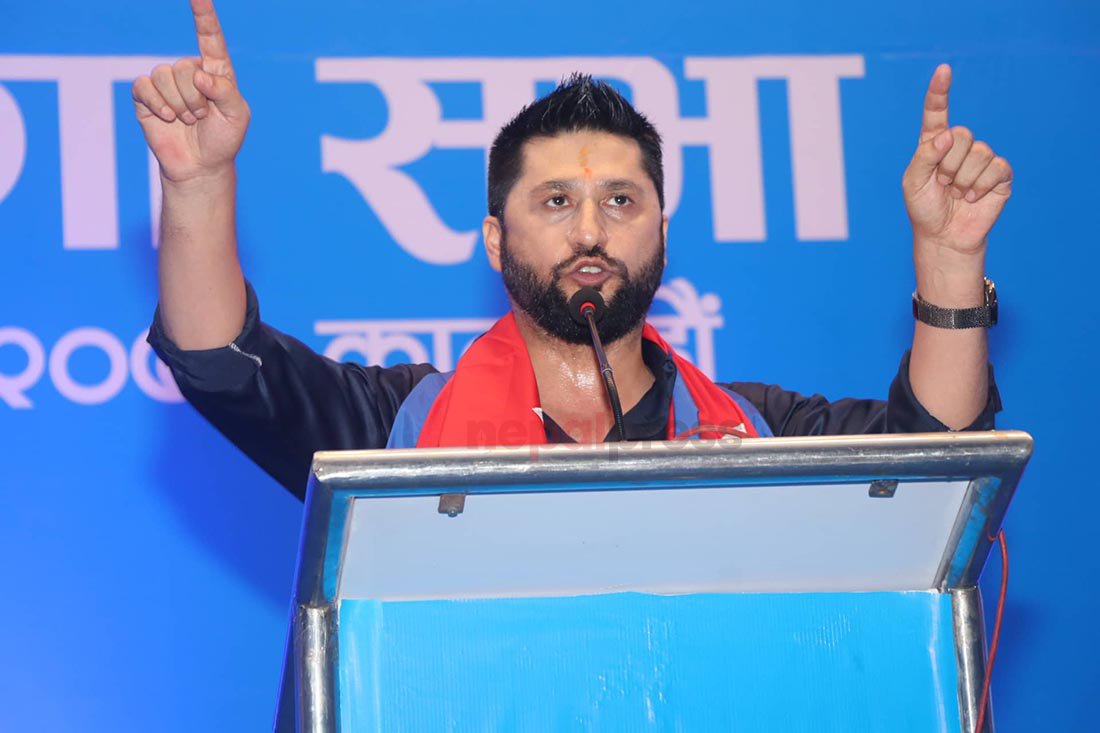 फेरि सरकार फेरबदलको खेल सुरु, रवि लामिछानेलाई प्रधानमन्त्री बन्न प्रस्ताव