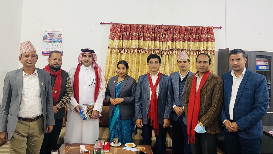 महानगर प्रमुख दाहालसँग कतारका राजदूतको भेट