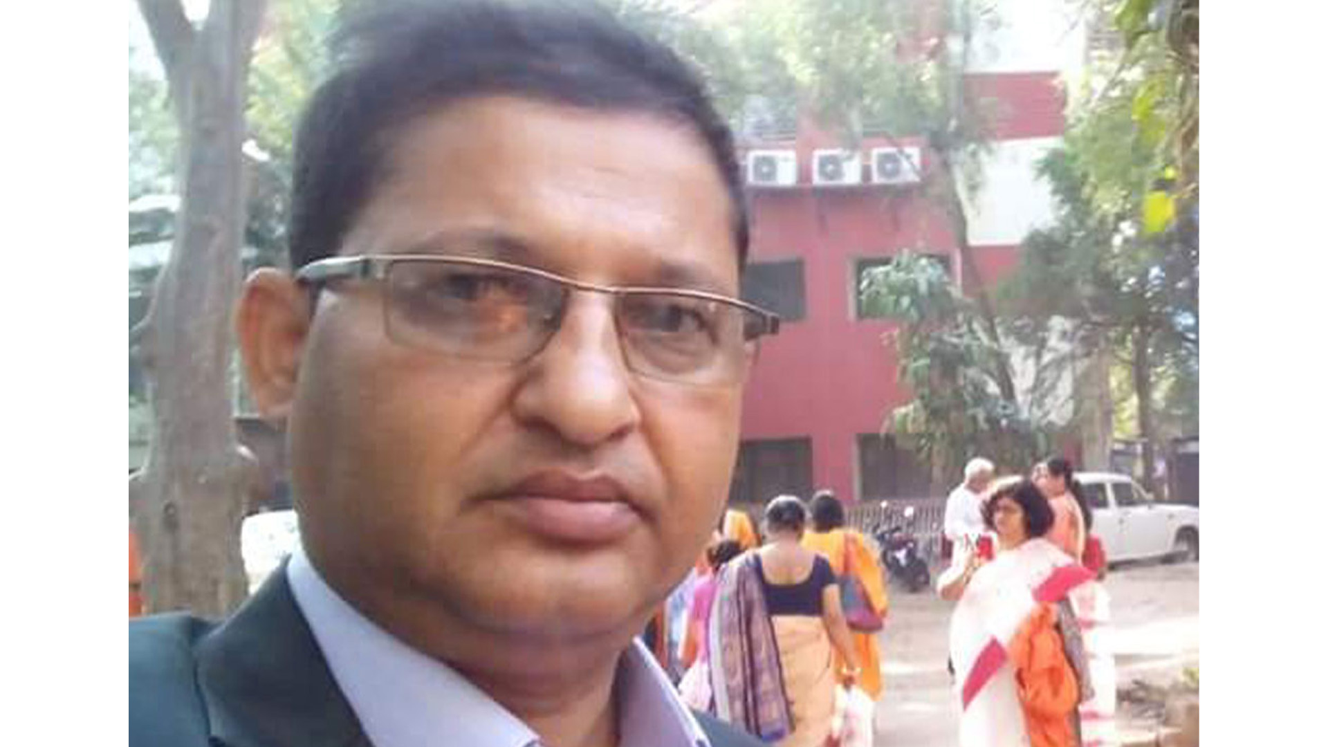 प्रधानमन्त्रीकै मन्त्रालयमा यस्तो, सहसचिवलाई सचिव बनाउन करोडौंको सेटिङ