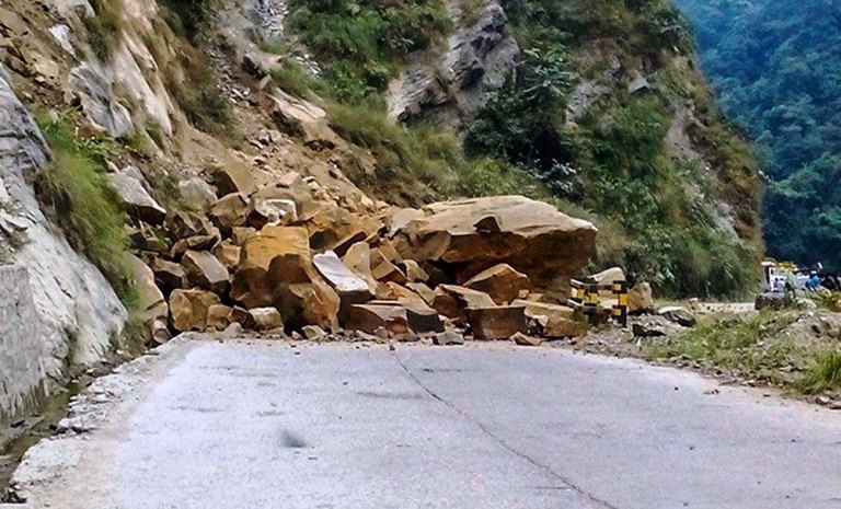 हेटौँडा–कुलेखानी सडकखण्ड सञ्चालनमा