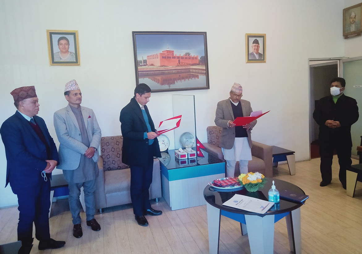 राष्ट्रिय वाणिज्य बैंकको अध्यक्ष बने धनिराम शर्मा