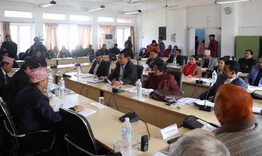 सांसद तथा मन्त्रीविरुद्ध जथाभावी लेख्नेलाई कारबाही गर्न लेखा समितिको पत्राचार