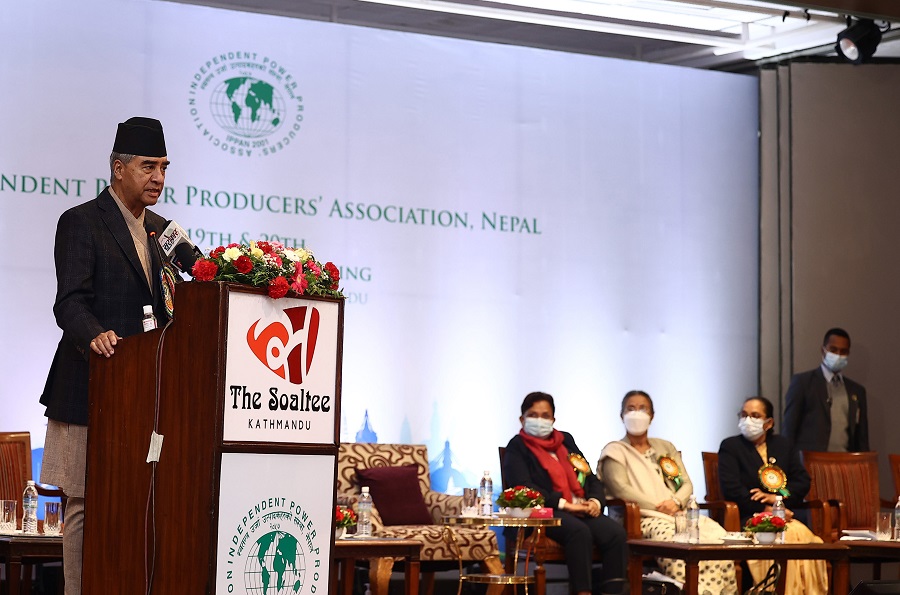जलवायु परिवर्तनसँग जुध्न स्वच्छ ऊर्जाको प्रवद्र्धनमा केन्द्रित भएका छौँः प्रधानमन्त्री देउवा