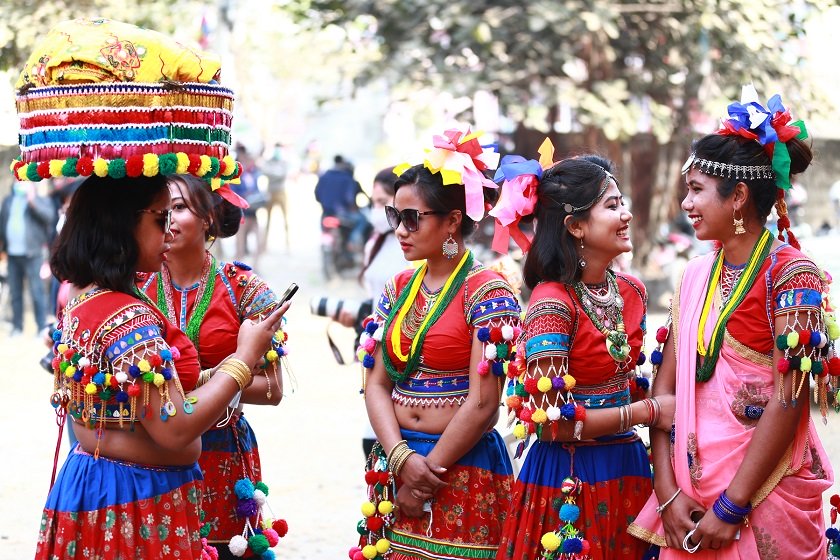 थारु संस्कृति जोगाउन भैरहवामा माघ महोत्सव