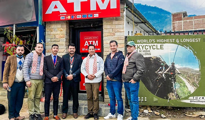 साहसिक पर्यटनको गन्तव्य द क्लिफमा प्रभु बैंकको एटीएम