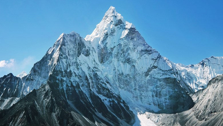 सगरमाथाको नयाँ उचाइका लागि ४८ वटा बिन्दुबाट ग्राभिटी डाटा सङ्कलन
