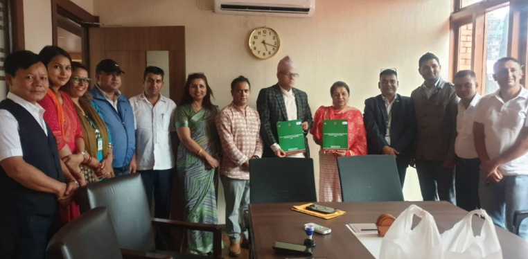 कृषि विकास बैंकले घरघरमा डाक्टरको बैंकिङ कारोबार गर्ने