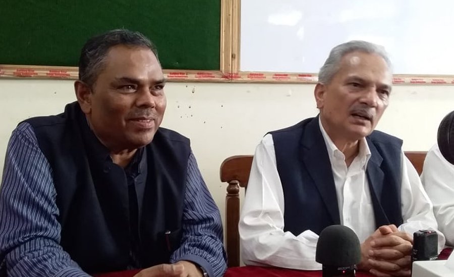 सल्लाहमै छोडपत्र गर्ने तयारीमा उपेन्द्र र बाबुराम