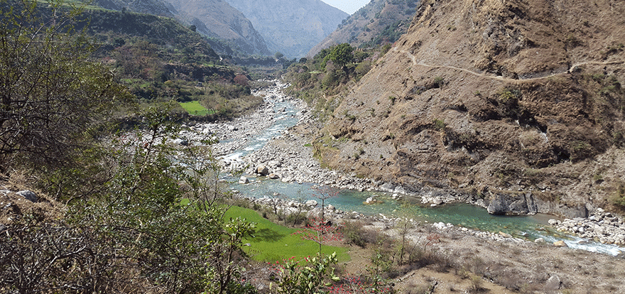 माथिल्लो चमेलियामा ५ अर्ब १८ करोड लगानी गर्दै ५ बैंक र संचयकोष