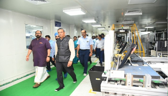 भारतले ३०० अर्ब डलर बराबरको इलेक्ट्रोनिक्स उत्पादन र निर्यात हासिल गर्न सक्छ