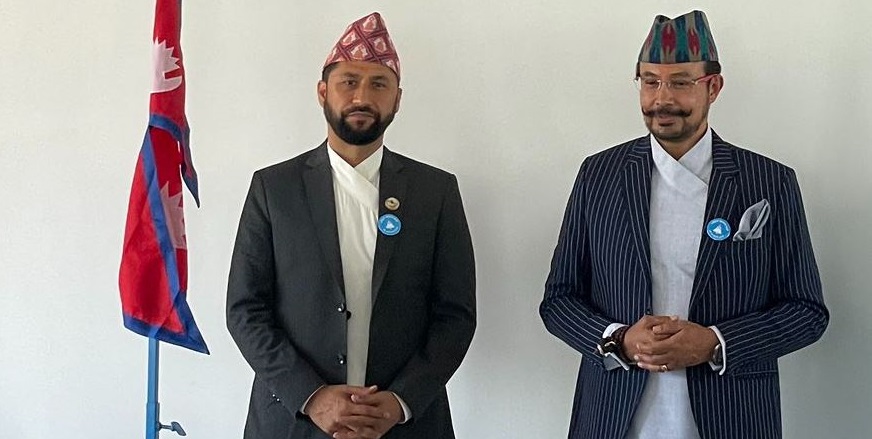 पूर्व बैंकर अनिल केसरी शाह रास्वपा प्रवेश