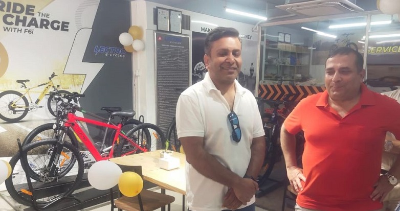 निम्बस इन्टरनेशनल र कान्तिपुर कफीको ‘लेक्ट्रो’ विद्युतीय साइकलको पहिलो शोरुम पुलचोकमा खुल्यो