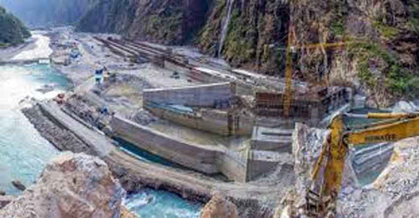 अरुण तेस्रोले निर्माण व्यवसायीलाई भुक्तानी नदिएको गुनासो