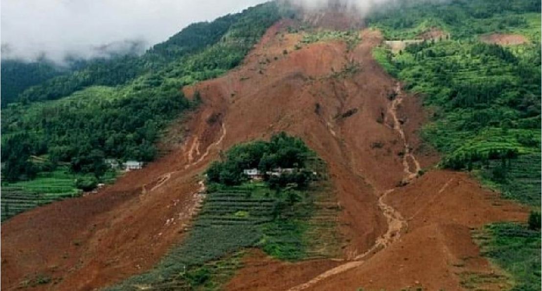 सिन्धुपाल्चोक पहिरो अपडेट : एक महिलाको शव फेला, १७ बेपत्ता