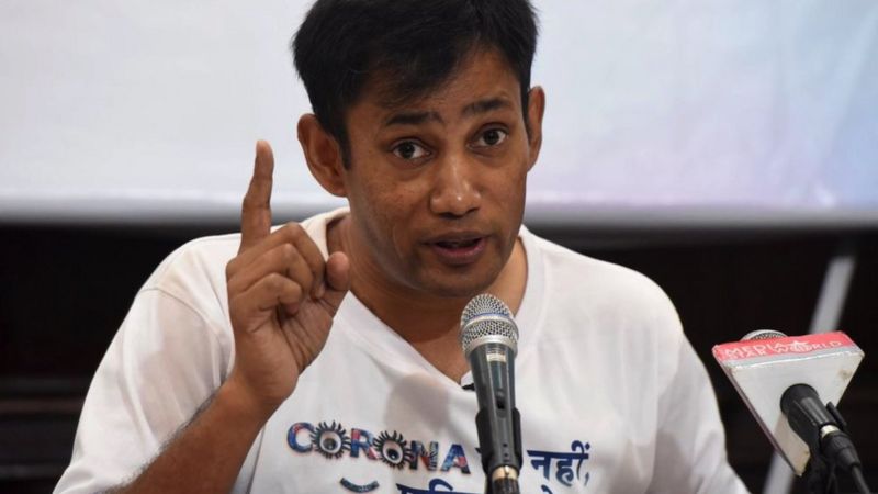 कोरोना भाइरस भारत: ‘कोभिडको नक्कली डाक्टर’को उदय