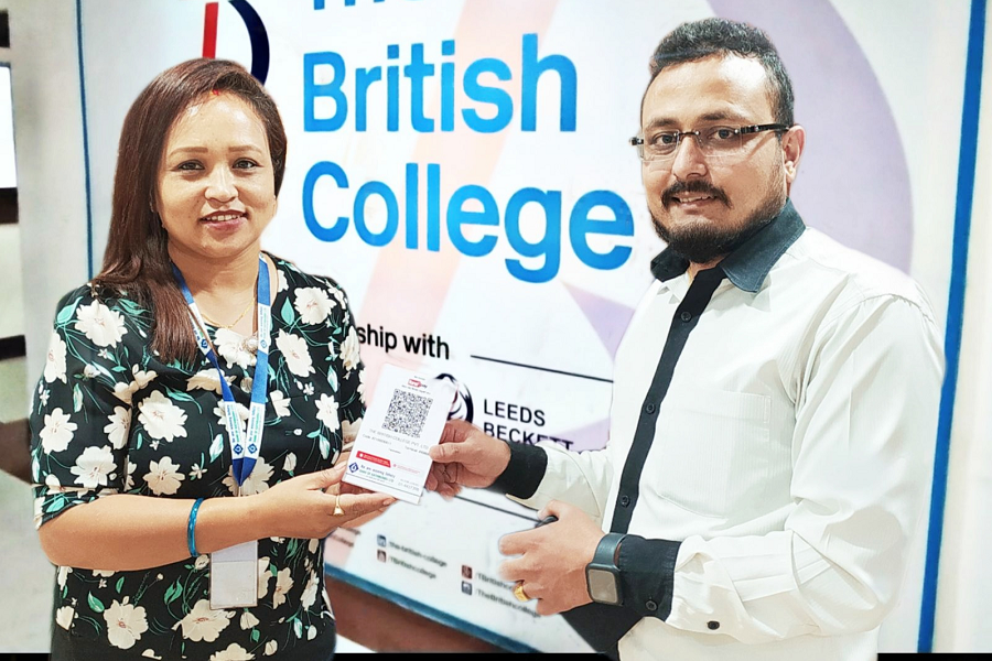 बैंक अफ काठमाण्डूको क्यूआर कोड सेवा ब्रिटिश कलेजमा