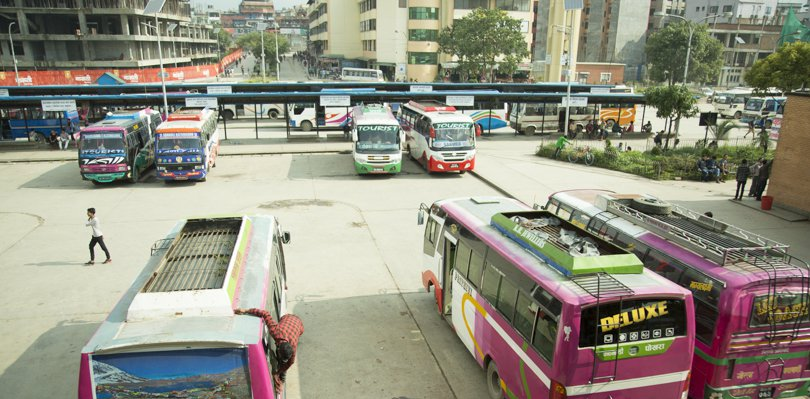 भूकम्प प्रभावित क्षेत्रका जनताका लागि निःशुल्क बससेवा