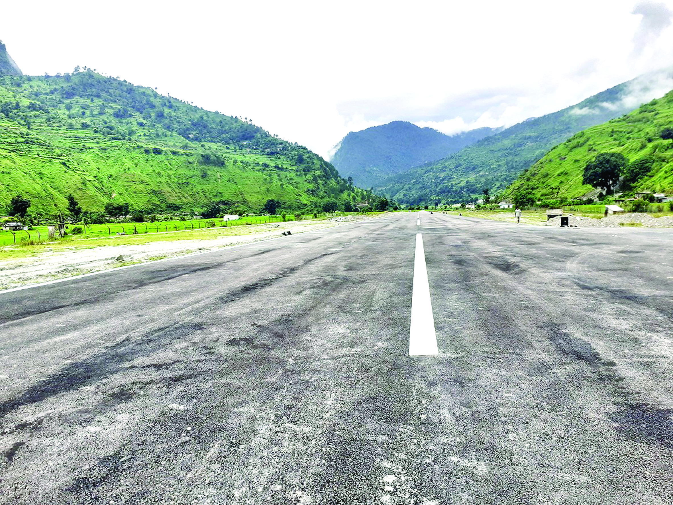 करिब १२ वर्षदेखि बन्द रहेको चैनपुर विमानस्थल निर्माण सम्पन्न