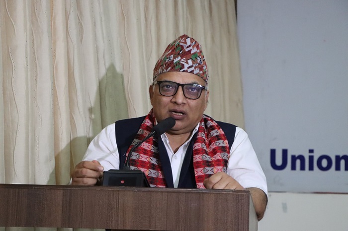अप्ठ्यारो समयमा सहकारीलाई कडाई गर्दा झन् समस्या हुने रजिष्ट्रार पण्डितको दाबी