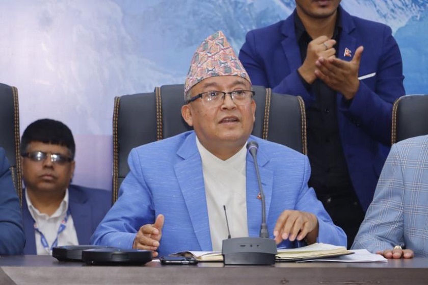 आफ्नै कारणले आलोचनाको शिकार बन्दैछ निर्वाचन आयोग