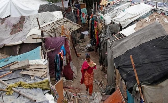 अझै १५ दशमलव १ प्रतिशत जनसङ्ख्या निरपेक्ष गरिबीको रेखामुनि