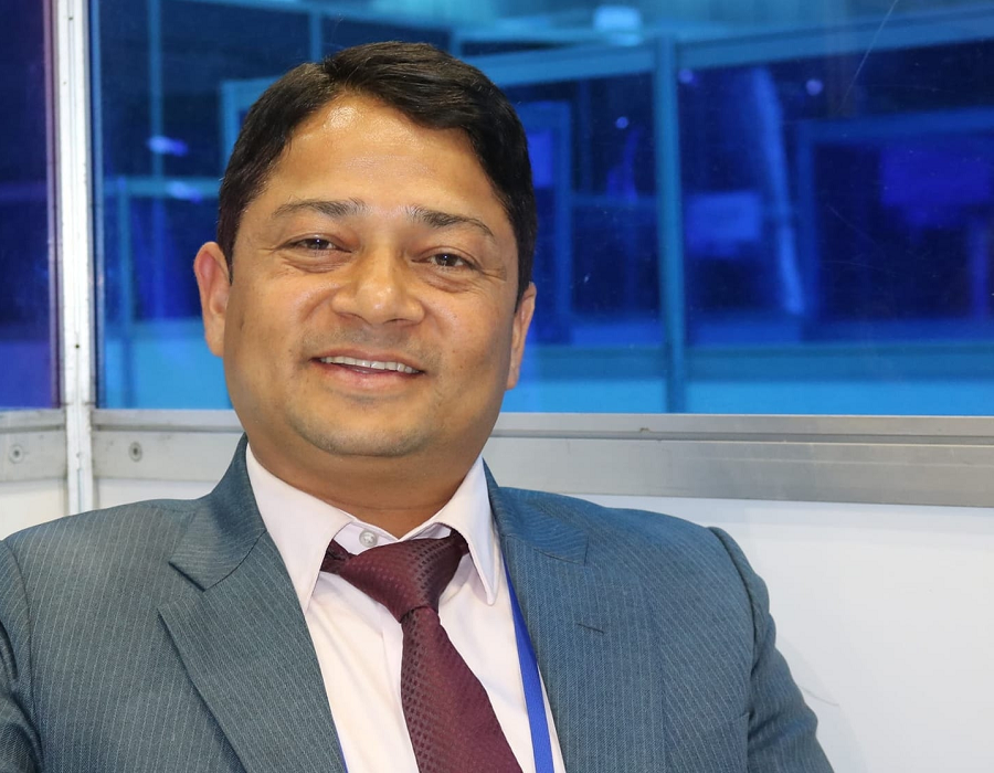 ‘मुलुकले थेग्न नसक्ने संघीयता खारेज गरौँ’