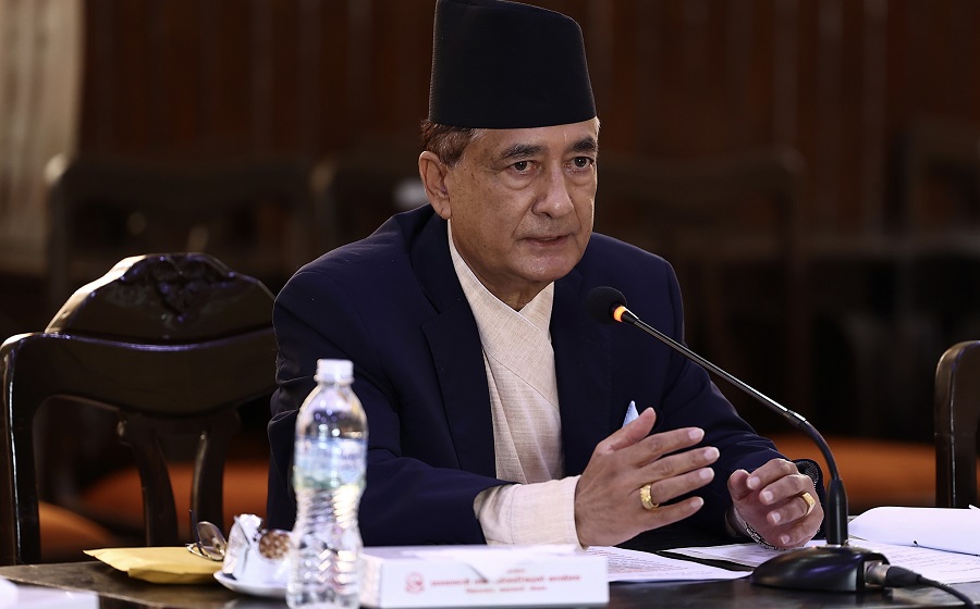 सञ्चारसम्बन्धी कानुन सञ्चारमाध्यमलाई नियन्त्रण गर्न ल्याइएको होइन: मन्त्री कार्की