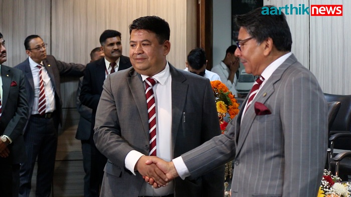 हिमालयन र सिभिल बैंकको एकीकृत कारोबार शुरु
