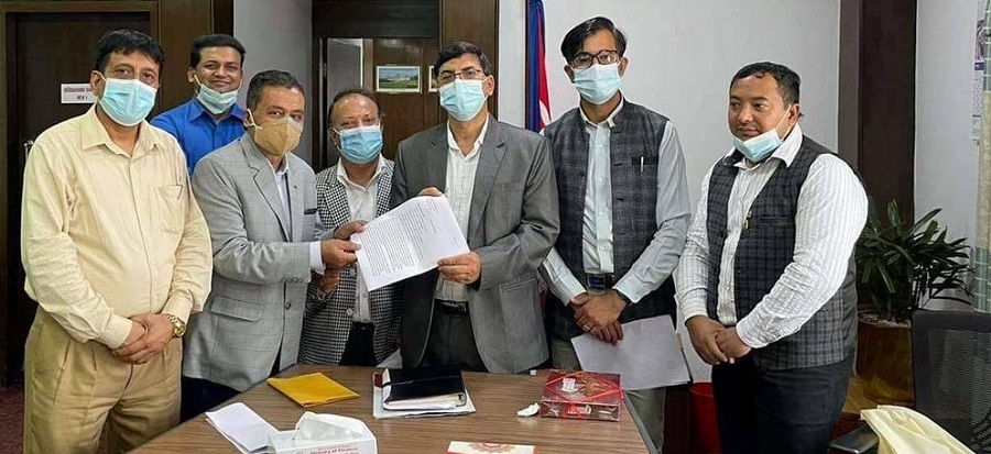 आईपीओमा १० कित्ते नीतिलाई निरन्तरता दिन माग