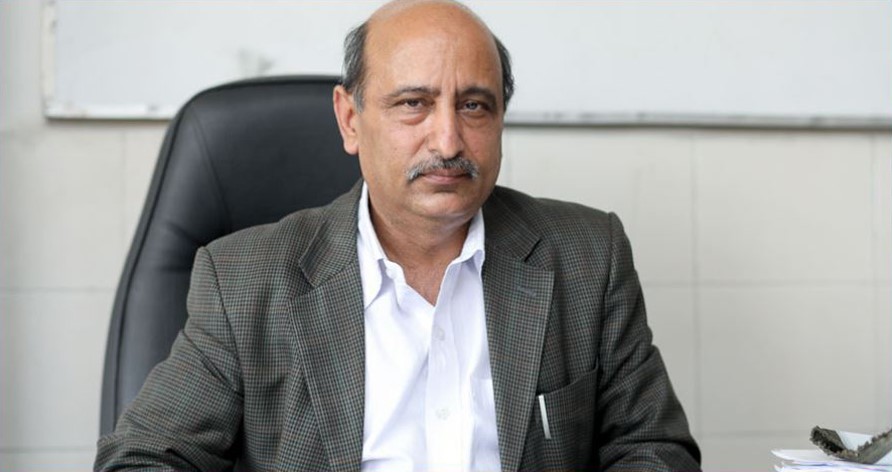 स्वास्थ्य राज्यमन्त्रीको निर्णय प्रधानमन्त्री देउवाले रोके