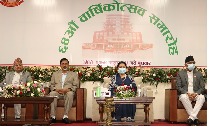 बेरुजु फछ्र्यौट गर्न सरकार निरन्तर प्रयत्नशील छ: अर्थमन्त्री शर्मा