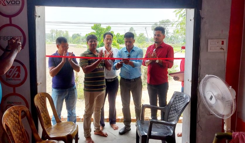 महेन्द्रनगर, कञ्चनपुरमा डिशहोम फाईबरनेटको शोरूम खुल्यो