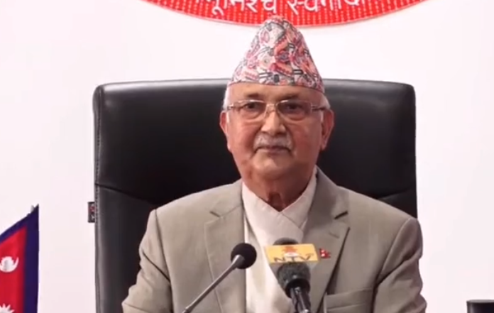 एमालेभित्र १० बुँदै रडाको, फेरि नेताहरू असन्तुष्ट